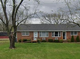 419 Oakdale Dr, Lebanon, TN 37087