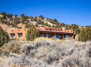 1120 S Kodachrome Dr, Cannonville, UT 84718