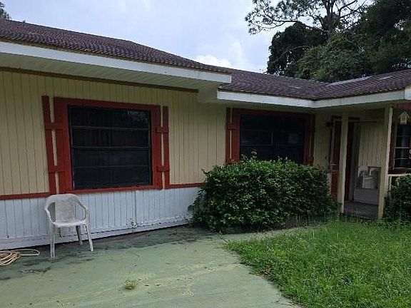 3rd image of 5165 NW 60TH TERRACE