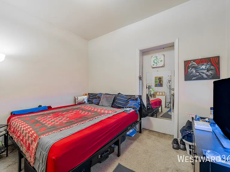 531 W Roscoe St #2R — Photo 19