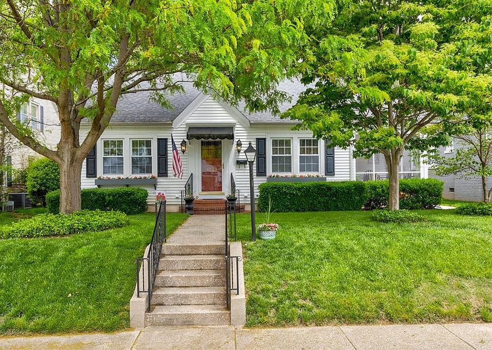 1st image of 1729 Freeman Ave