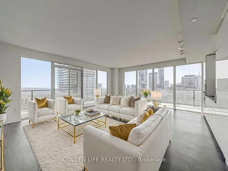 955 Bay St #3802 — Photo 2