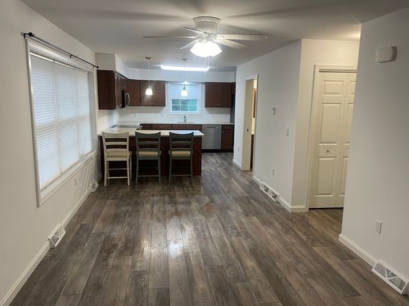 18 Brozdowski Ln