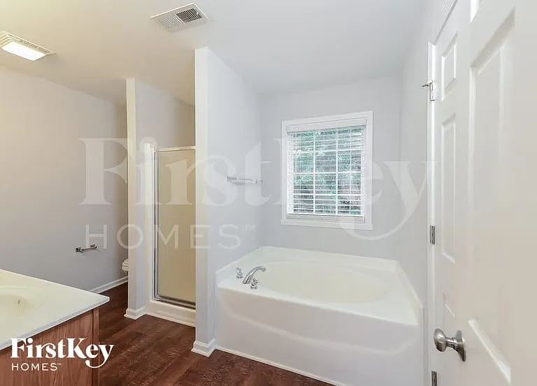 5849 Bushberry Ct — Photo 9