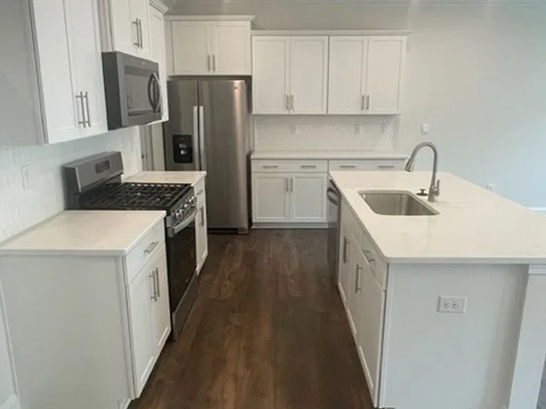 1230 Virginia Pine Dr NW — Photo 5