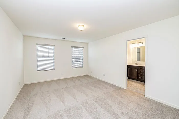 121 Gaelic Dr — Photo 16
