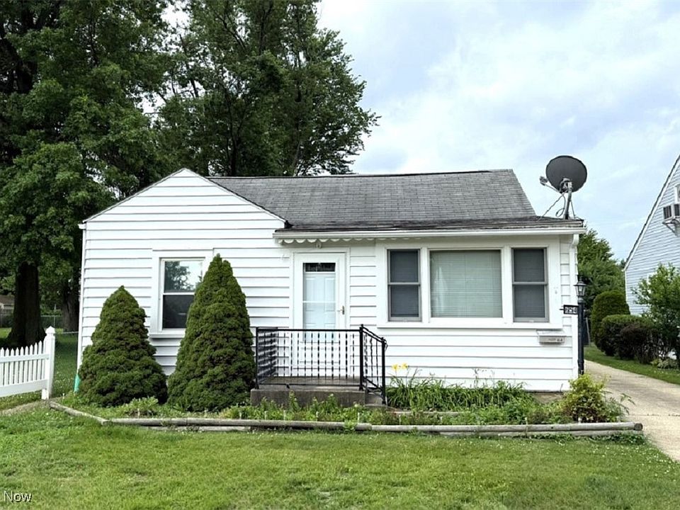 1st image of 654 E 331st St