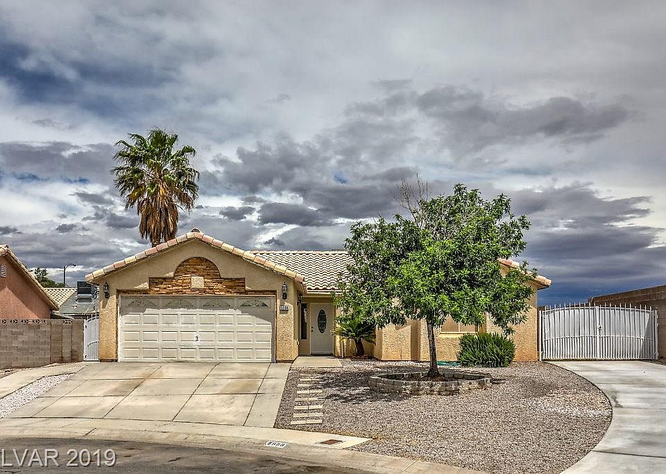 1st image of 5888 Rio Poco Dr