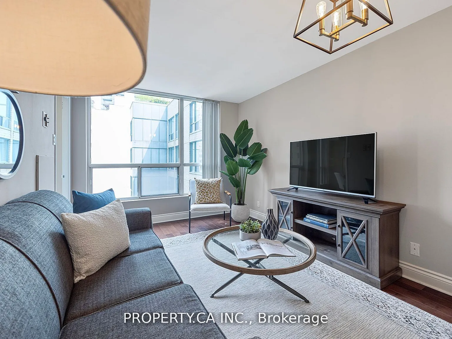 3 bed, $3,400 — Photo 2