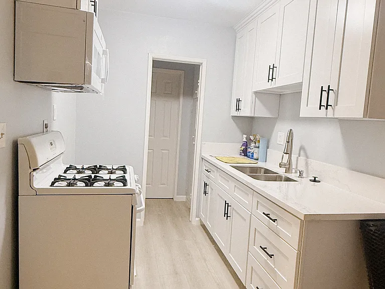 10033 Flora Vista St #9 — Photo 1