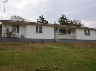 214 Wilburn Hollow Rd, Riddleton, TN 37151