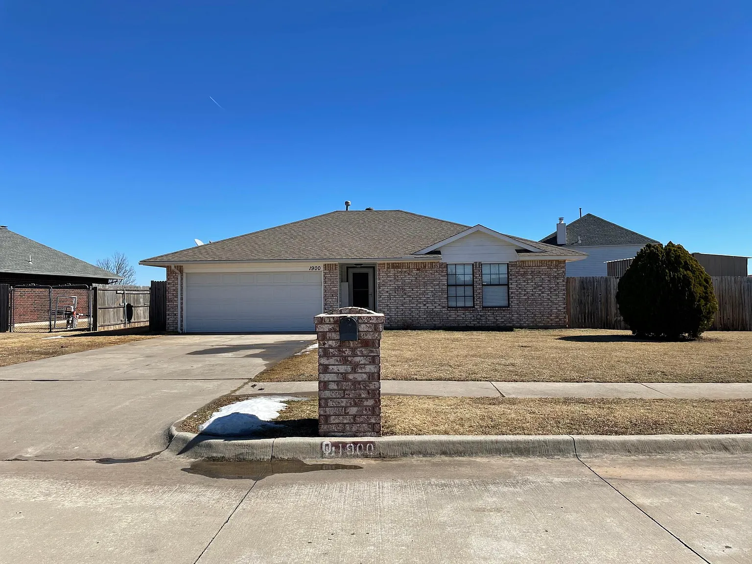 1900 Parkside Dr — Photo 1