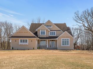 9321 107th St N, Stillwater, MN 55082