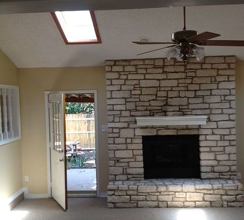 3rd image of 1719 Foxfire Dr