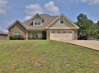 313 Lee Road 2203, Phenix City, AL