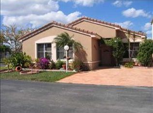 16613 SW 97th Ter, Miami, FL 33196