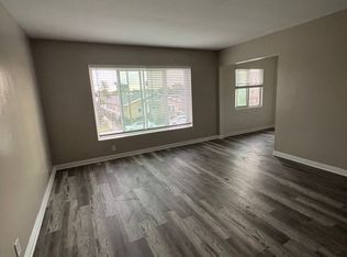 NORTON, Lynwood, CA 90262