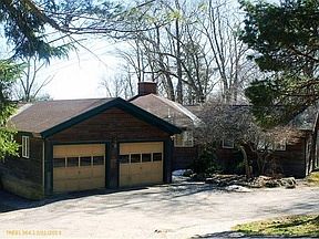 2nd image of 25 Neillehaven Dr