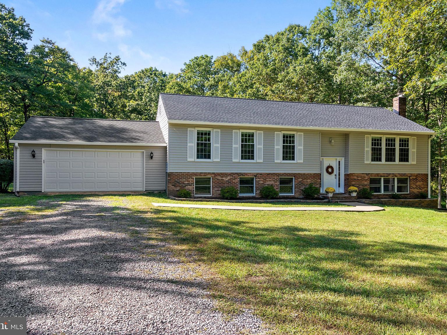 13436 Oakview Dr, Goldvein, VA 22720 Zillow