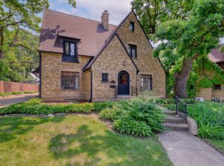 41 Hamilton Ave, Elgin, IL 60123