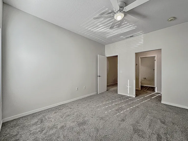 701 NE 60th St #1 — Photo 9