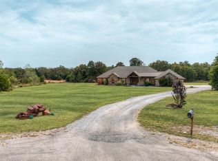 30365 Buck Ln, McLoud, OK 74851