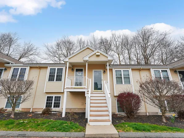 530 Center Street APT C4, Wallingford, CT 06492