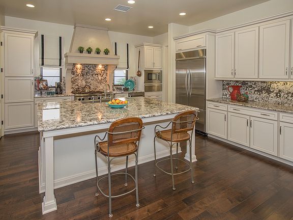 4th image of 7717 Kestrel Ln