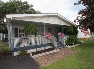 100 Reagan Rd, Mount Pleasant, PA 15666