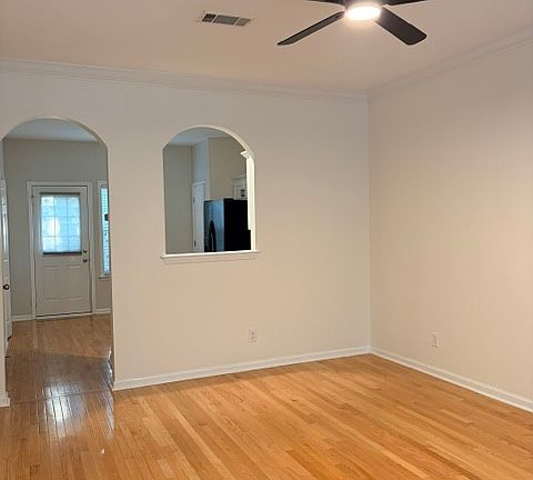 2nd image of 1007 Cashmere Dr