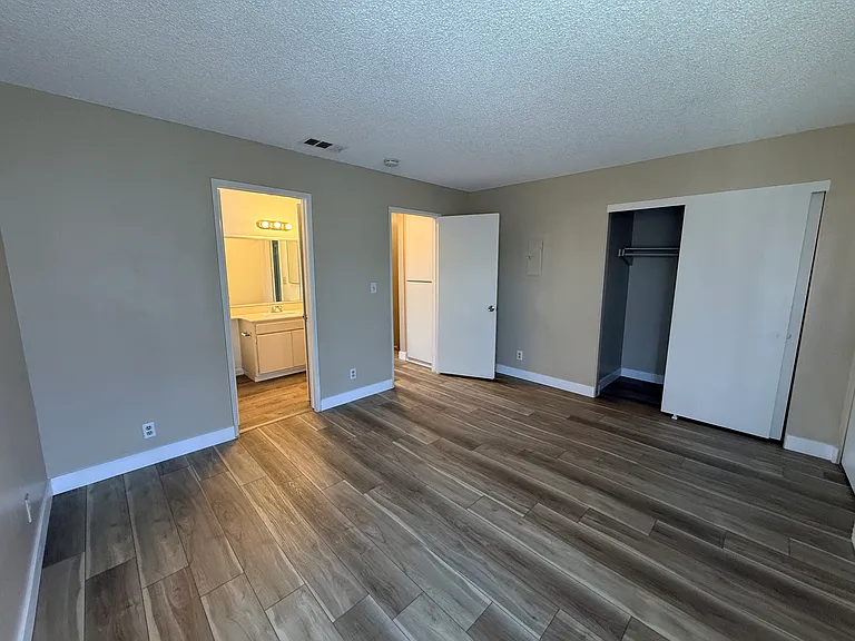 Masterbedroom
