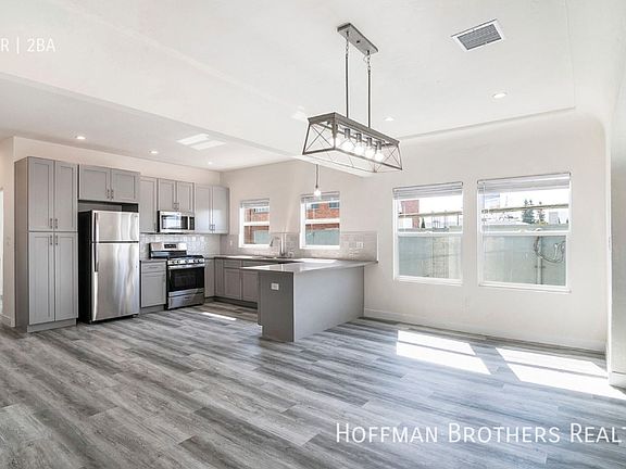 4th image of 314 N Gardner St #A