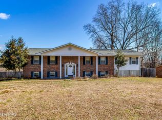 127 Scenic Lake Dr, Harriman, TN 37748