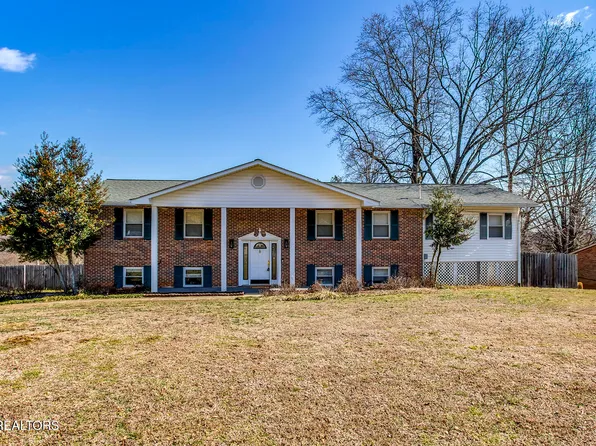 127 Scenic Lake Dr, Harriman, TN 37748