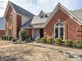 2017 Westbriar Dr, Cordova, TN 38016