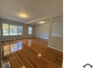 6757 S Evans Ave APT 1, Chicago, IL 60637