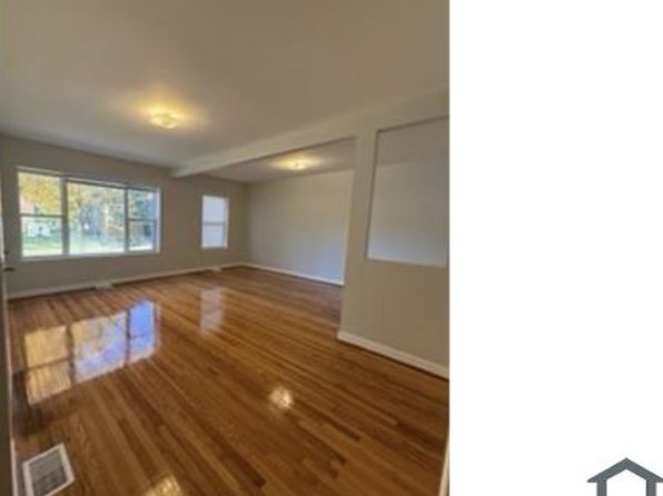 6757 S Evans Ave APT 1