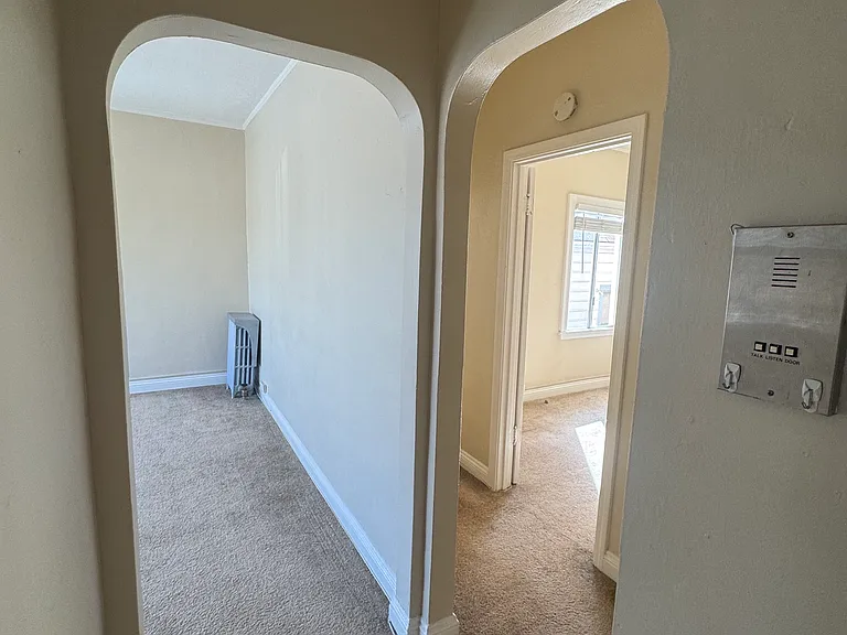 Norris Apartments — Photo 8