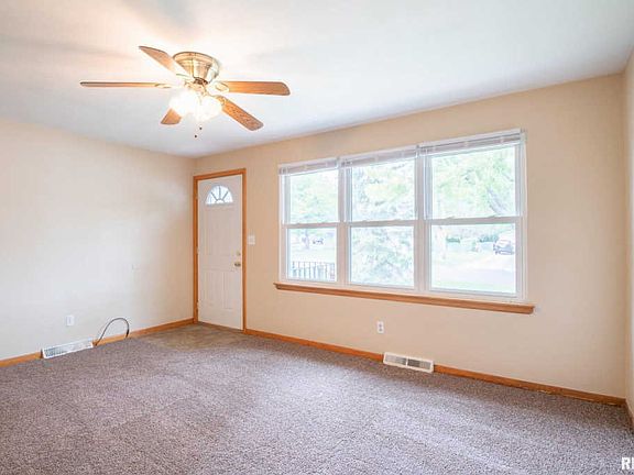 4th image of 2522 W Scenic Dr