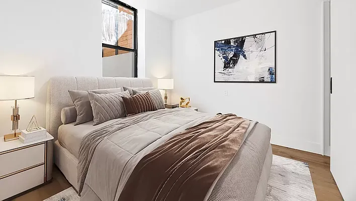 Rented by REAL New York | media 7