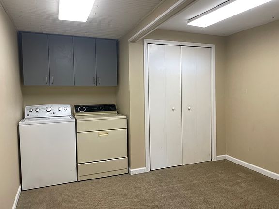 4th image of 2905 Ramona Ave