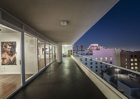 2nd image of 6250 Hollywood Blvd Floor 14