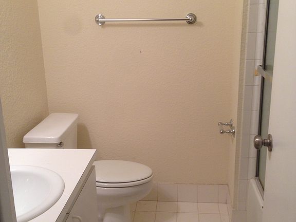 3rd image of 1070 NW 123rd Ct #806