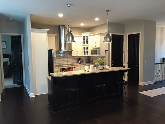 5th image of 9855 Creekside Way