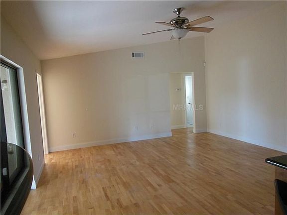2nd image of 1513 Graywood Ct