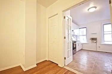 Rented by Nest Seekers International