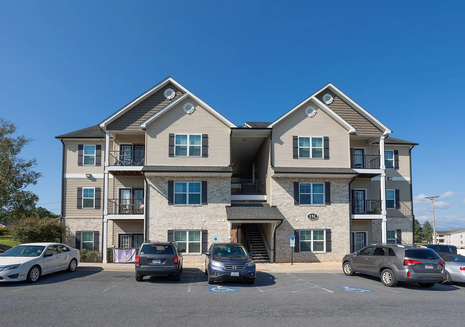 2 Bedroom, 2 Bath Apartment for Rent — Photo 1