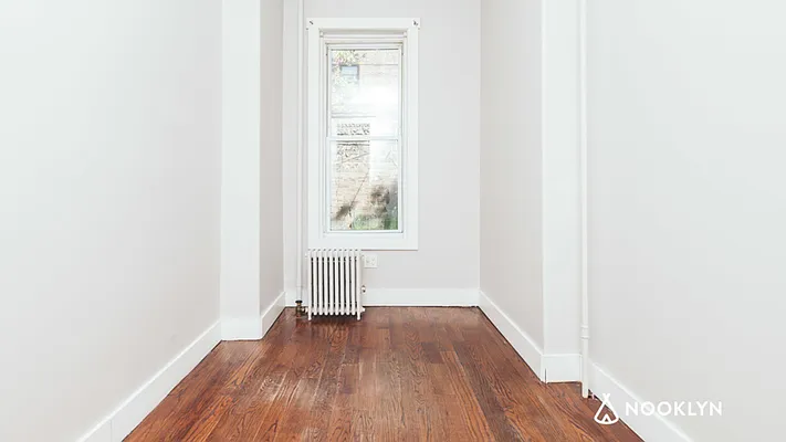 Rented by Nooklyn NYC LLC | media 17