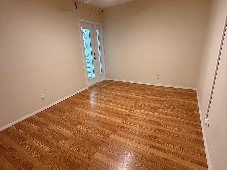 1535 SE 15th St #303 — Photo 12