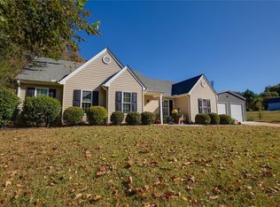 705 E South Boundary St, Walhalla, SC 29691